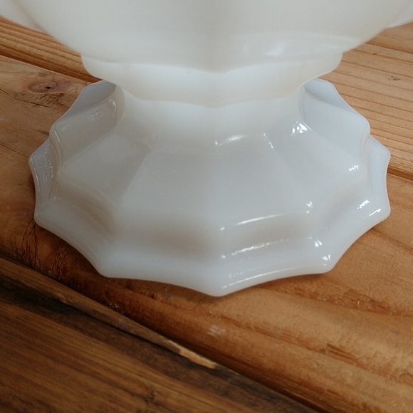 VTG E O brody milk glass - Picture 3 of 10